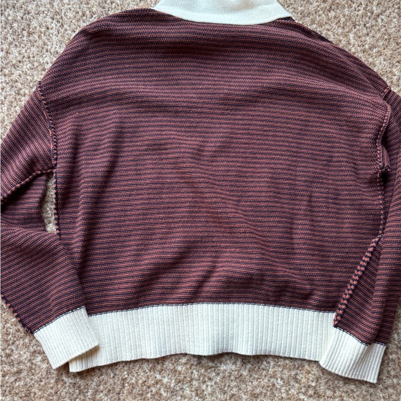 Peace World Love sweater size medium - Picture 2 of 5